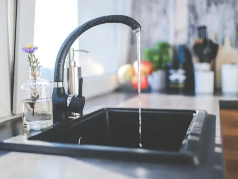 kitchen-sink-installation-ottawa-